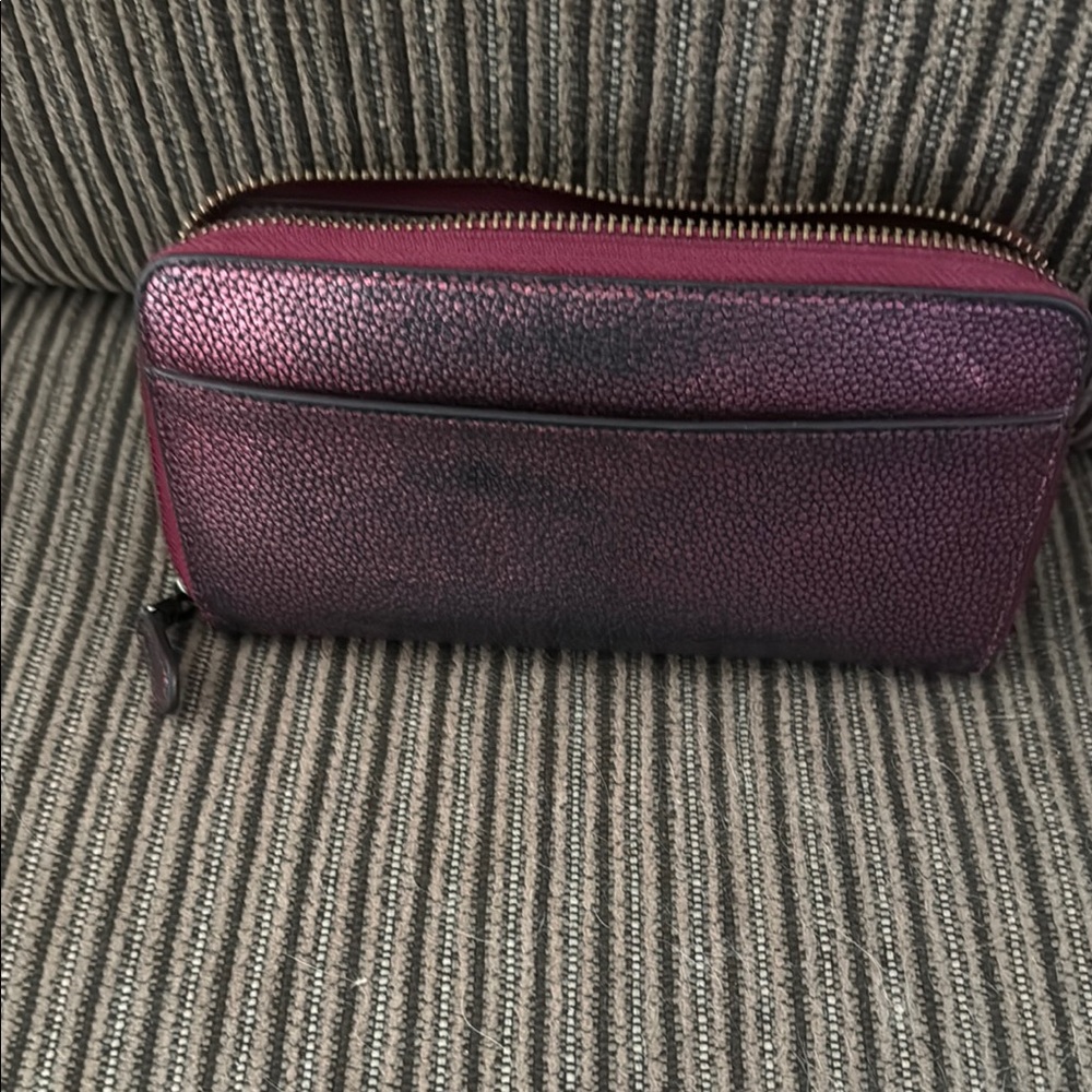 Coach Metallic Pink and Black Zip Wallet - Picture 3 of 4